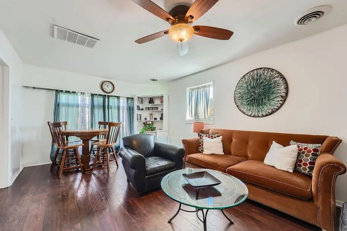 Pet-Friendly 3Br Home In Park Hill Extended Family Stay Denver