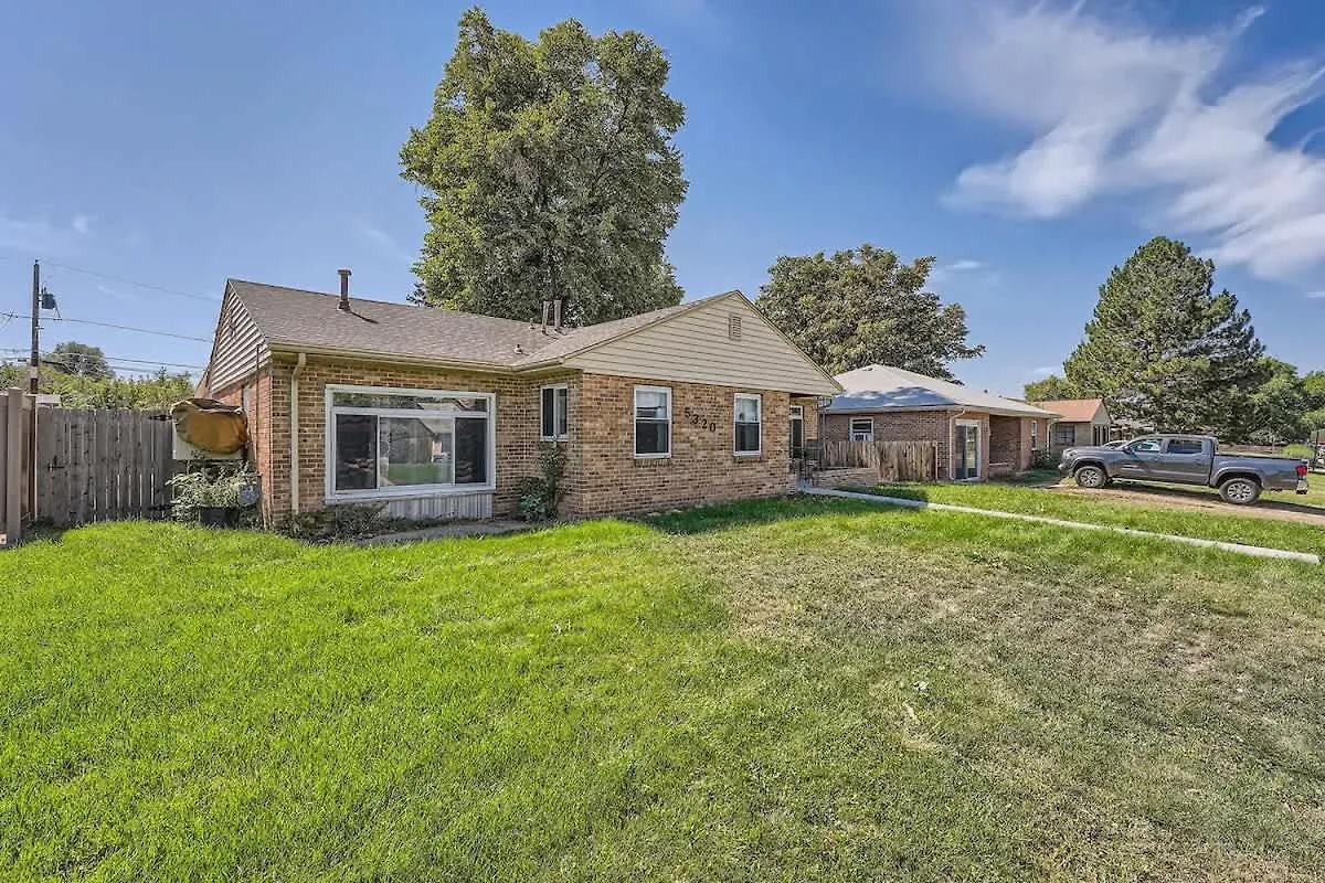 Pet-Friendly 3Br Home In Park Hill Extended Family Stay Denver